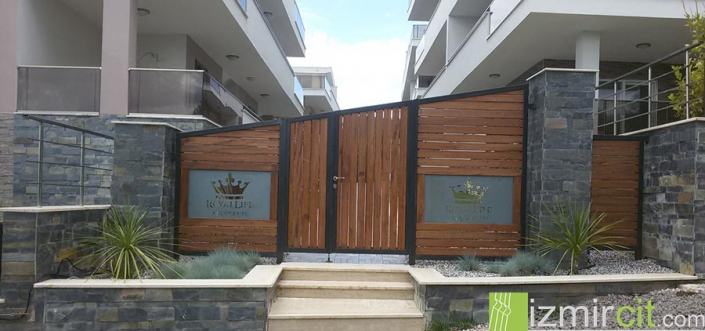 Site bahçe giriş kapısı