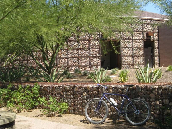 Sürdürülebilir Peyzaj İçin Bakım Gerekir mi?